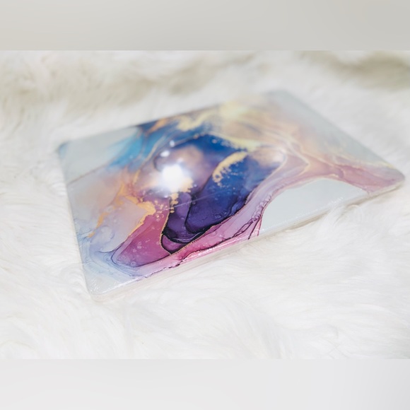 MacBook Pro 14 inch Quicksand Case - Picture 11 of 12